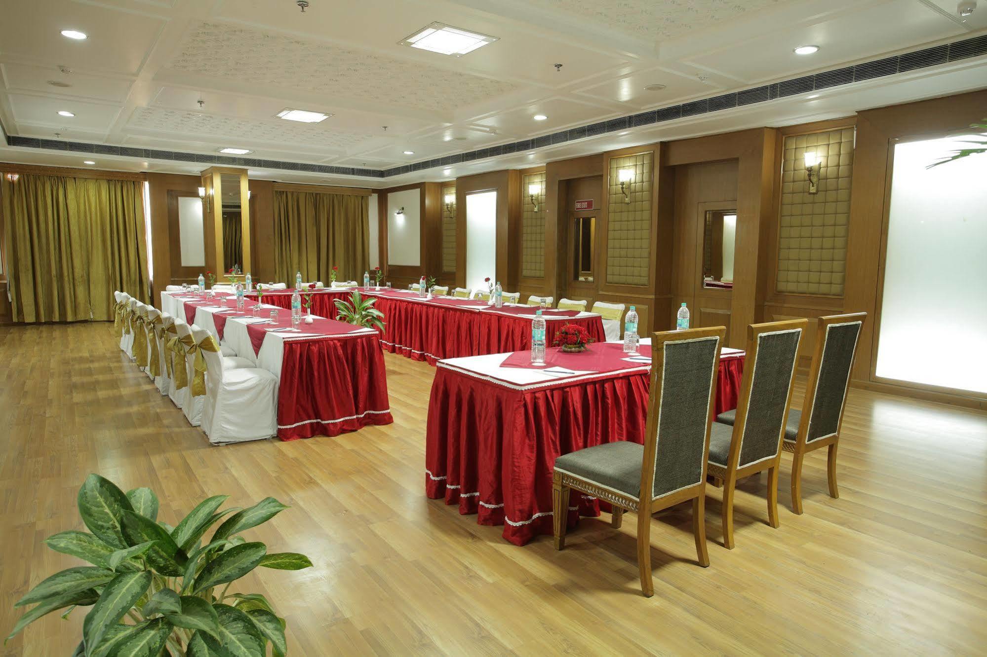 Hotel Om Tower Jaipur Luaran gambar